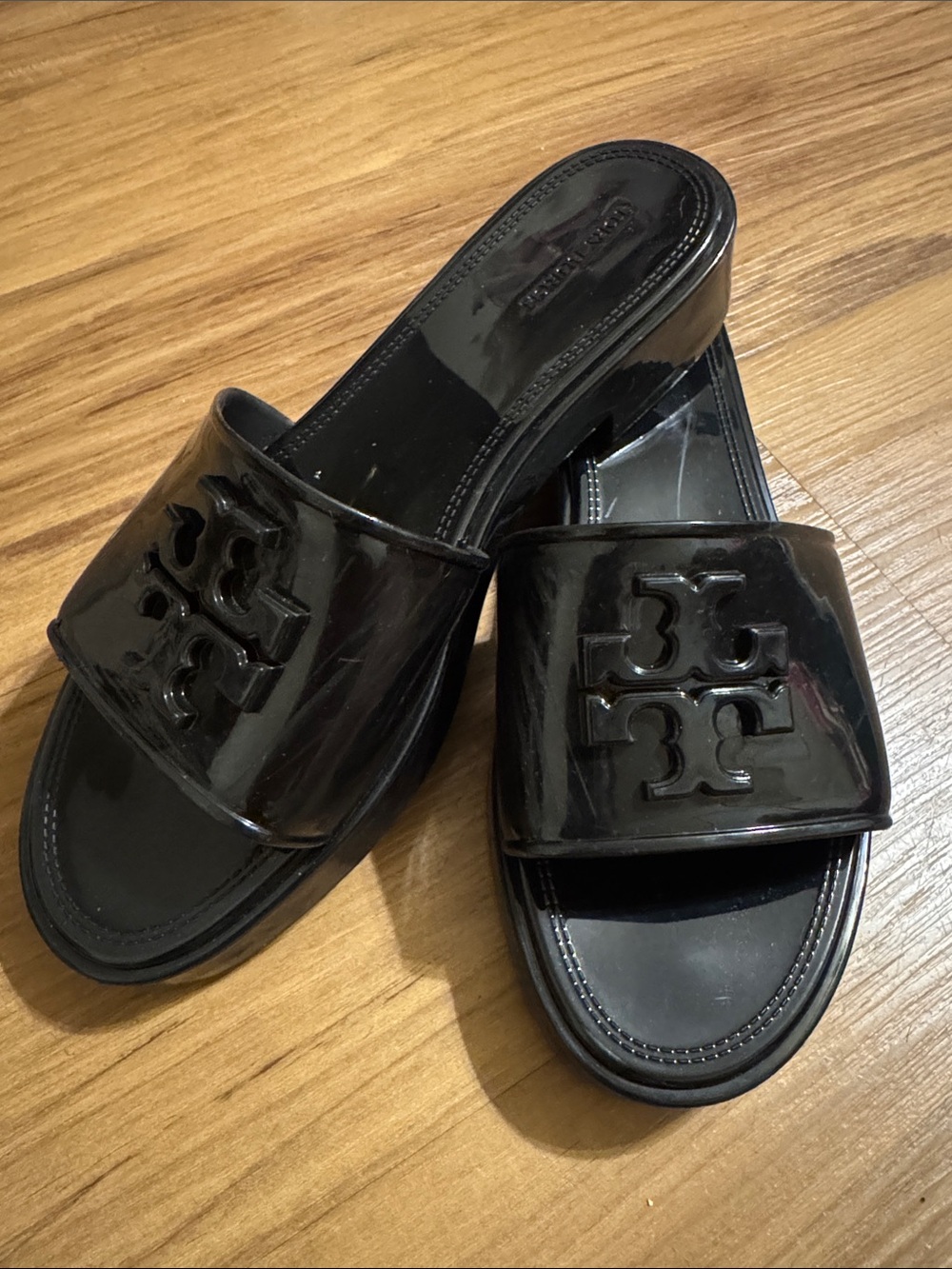 Tory Burch Eleanor Jelly Slide Sandals